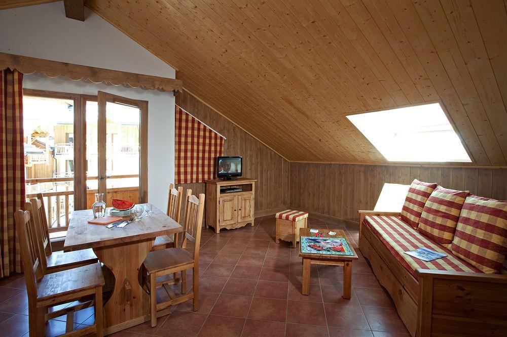 Belambra Clubs Residence Les Menuires - Le Hameau Des Airelles سان-مارتن-دي-بيفيل المظهر الخارجي الصورة