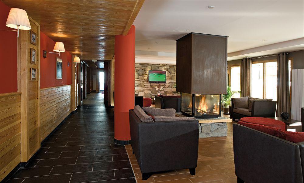 Belambra Clubs Residence Les Menuires - Le Hameau Des Airelles سان-مارتن-دي-بيفيل المظهر الخارجي الصورة
