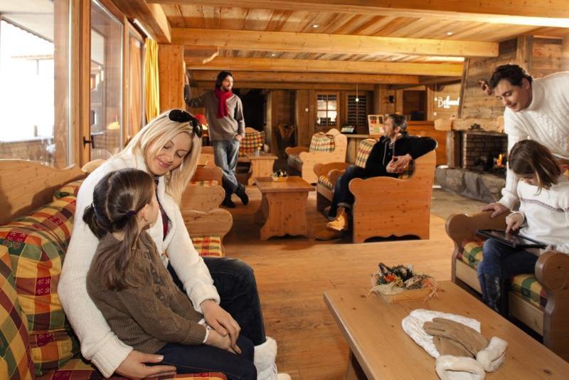Belambra Clubs Residence Les Menuires - Le Hameau Des Airelles سان-مارتن-دي-بيفيل المظهر الخارجي الصورة